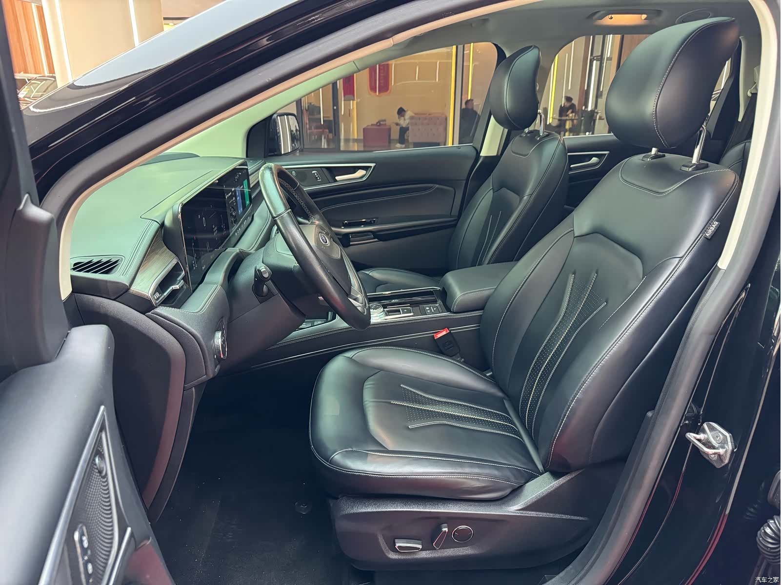 Ford Edge, 2022 34