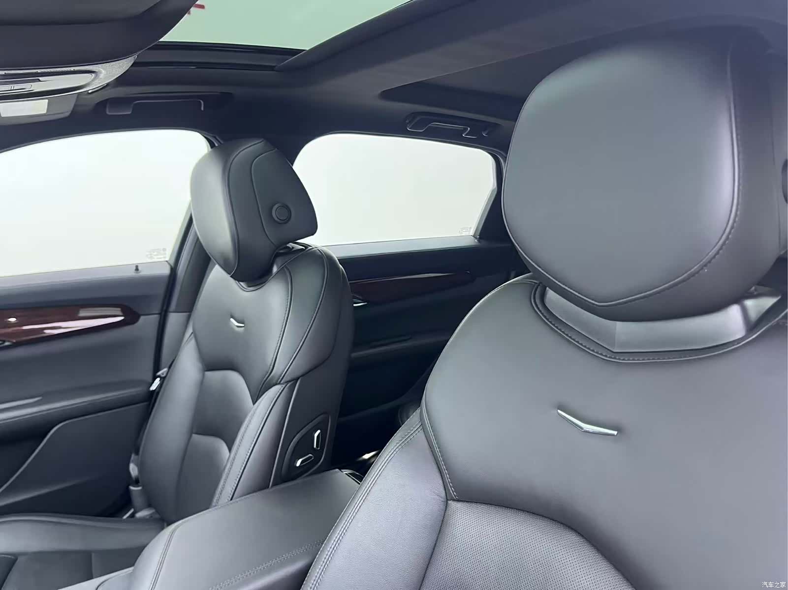 Cadillac CT6, 2021 14