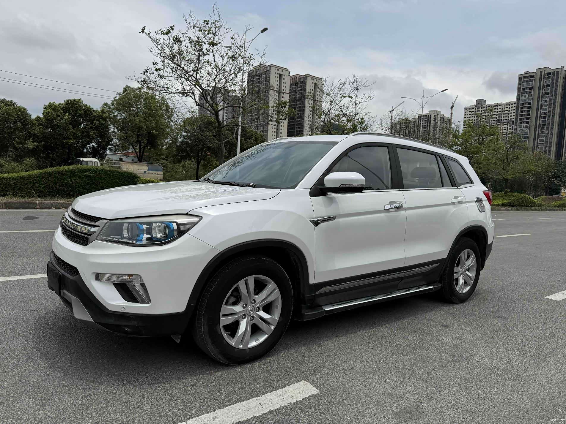 Changan CS75, 2015 1