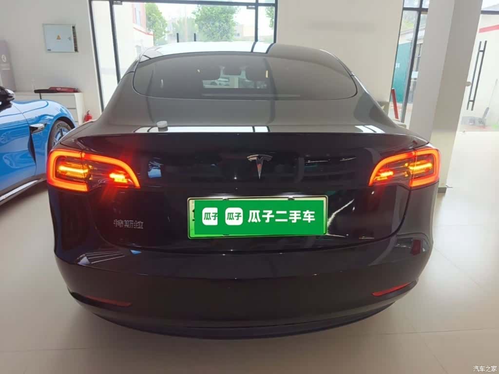 Tesla Model 3, 2023 6