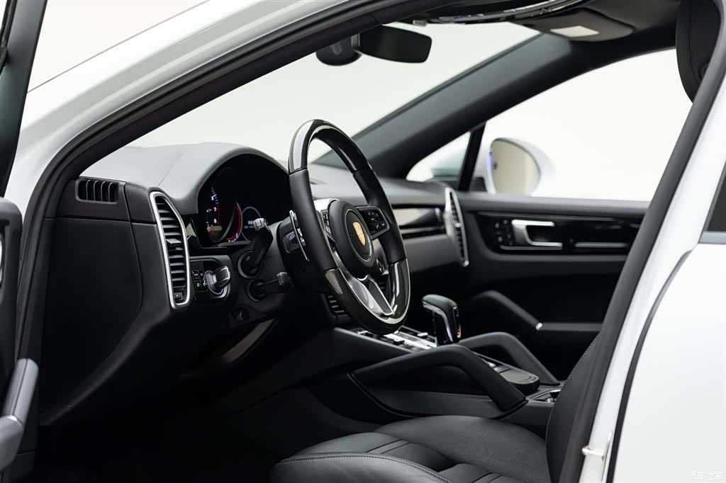 Porsche Cayenne, 2019 10