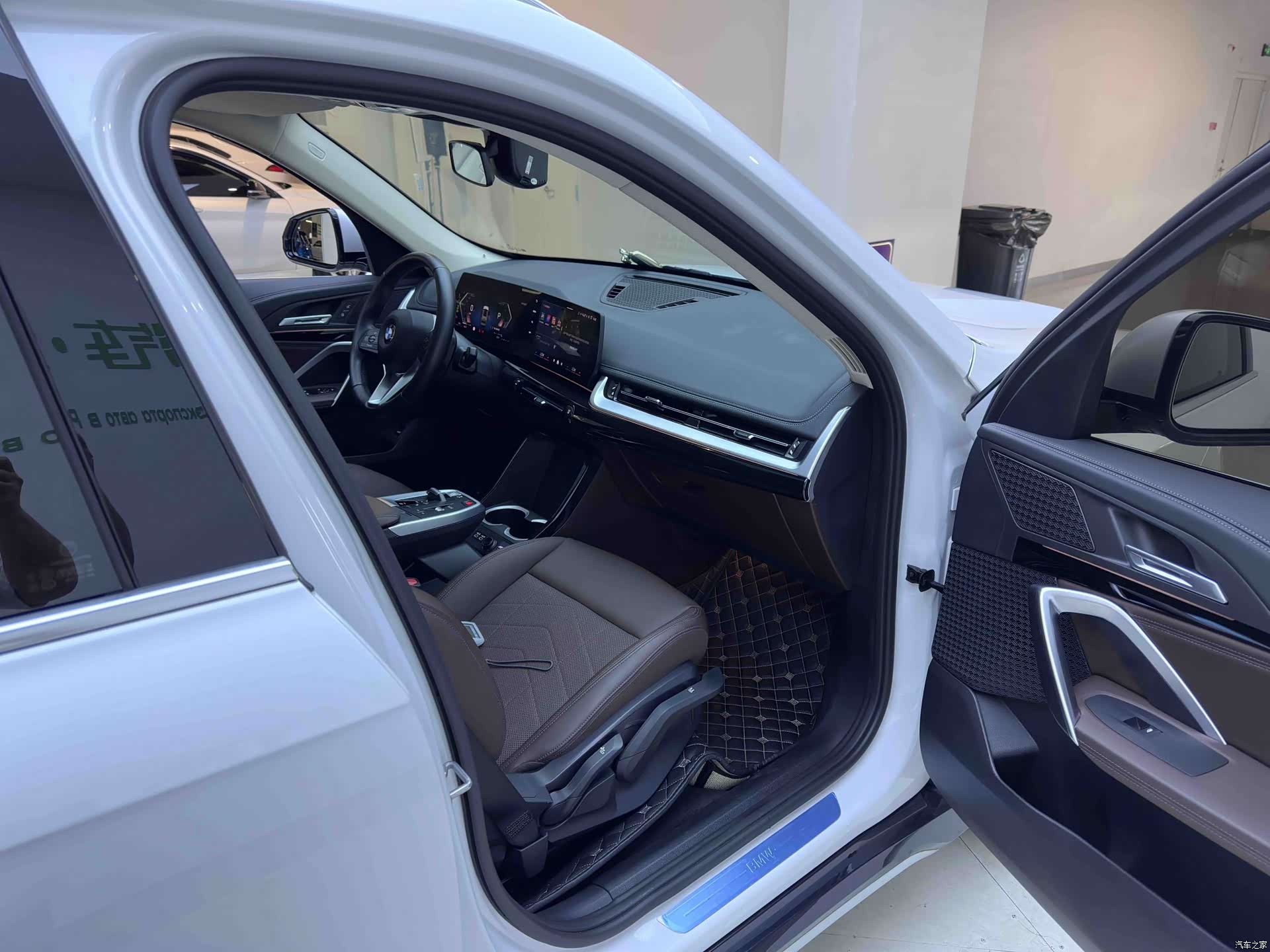 BMW X1, 2024 11
