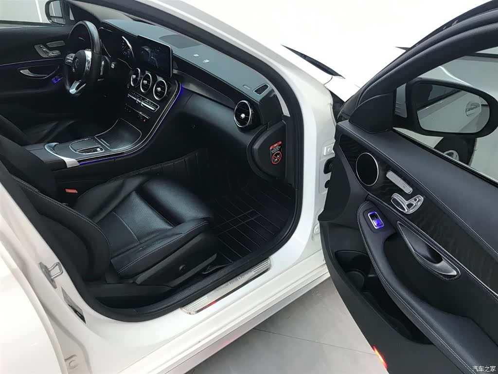 Mercedes-Benz C-Class, 2020 16