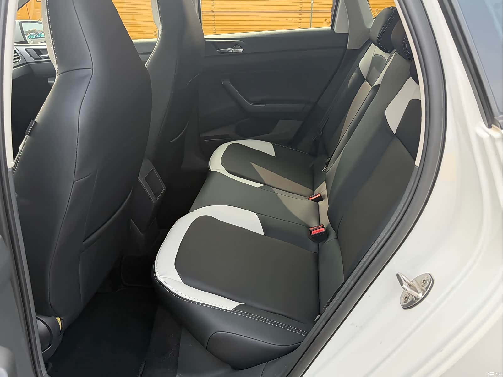 Volkswagen Polo, 2019 4