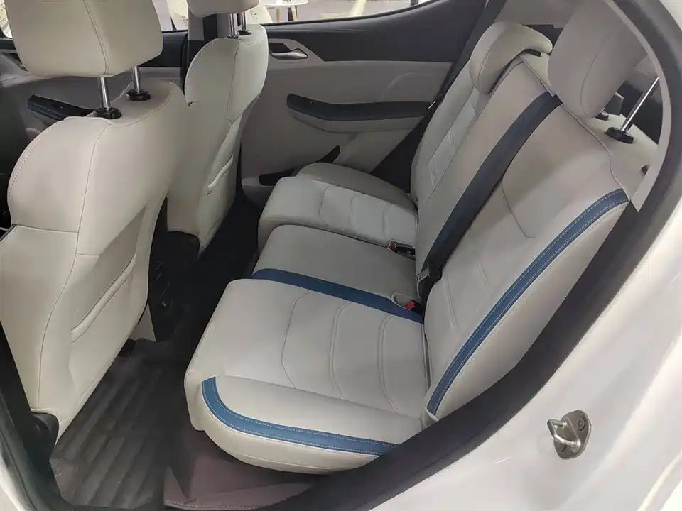 BYD Yuan Pro BYD Yuan Pro