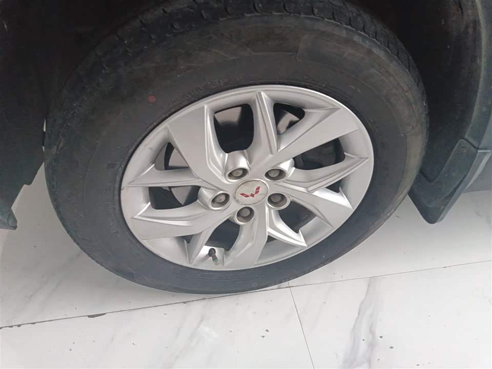 Wuling Wuling Hongguang S3