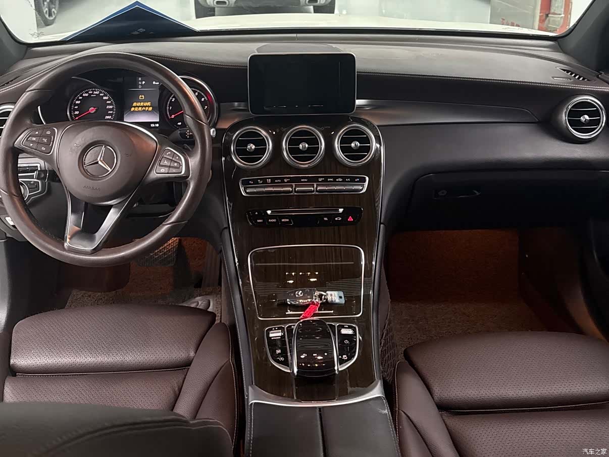 Mercedes-Benz GLC, 2016 9