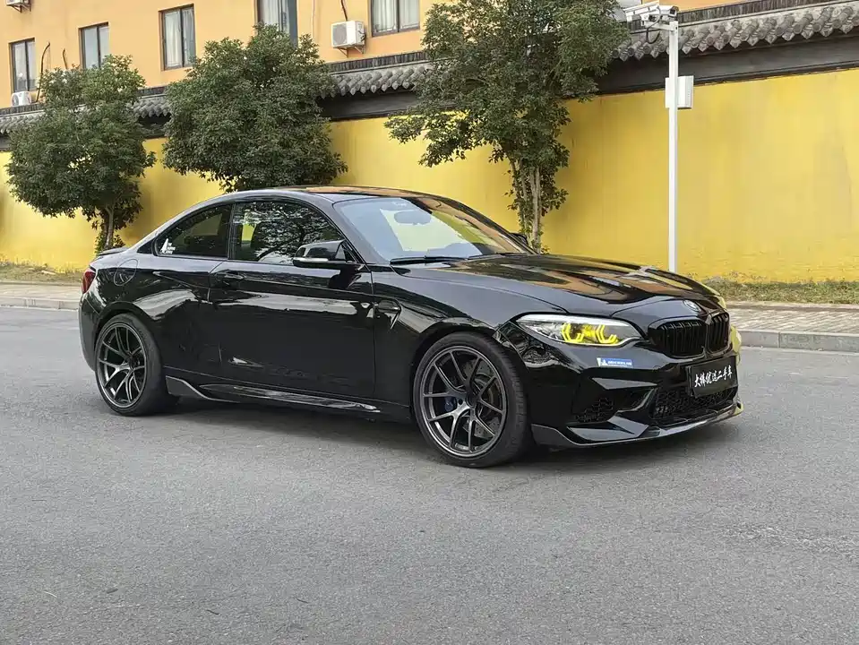BMW M2