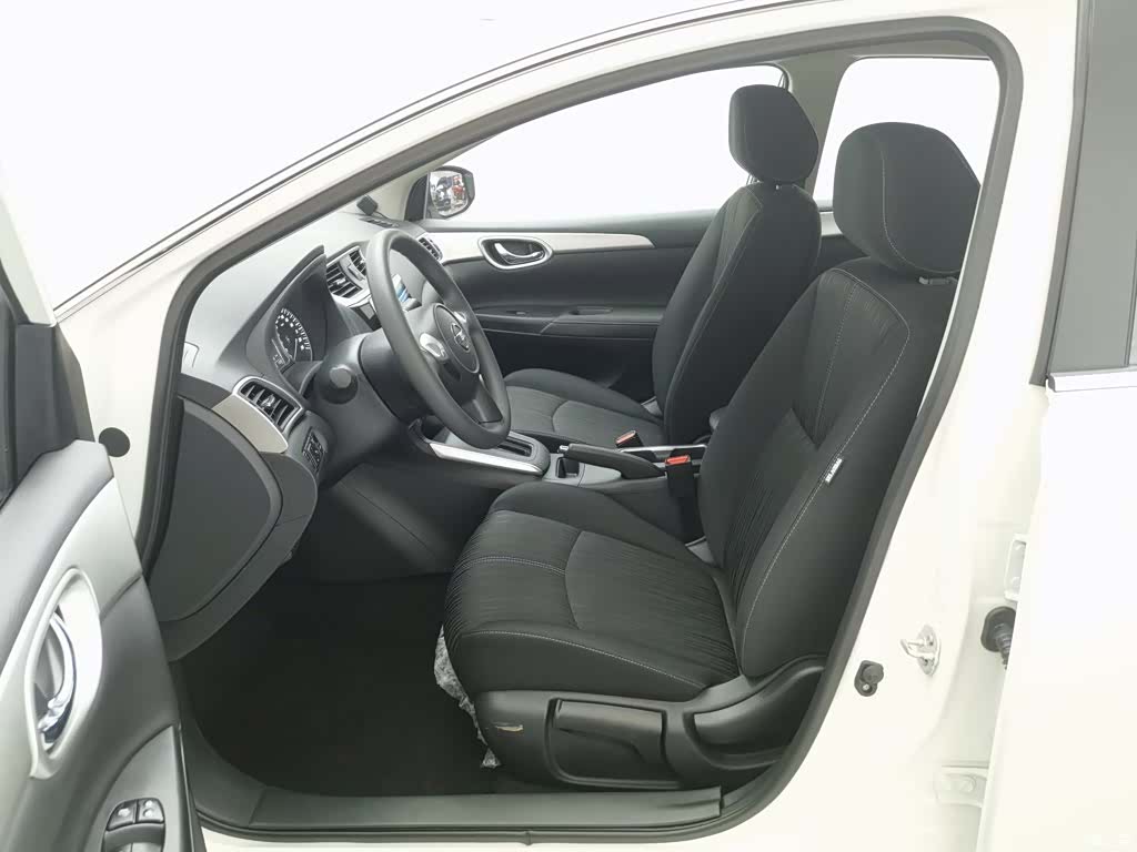Nissan Sylphy, 2024 10