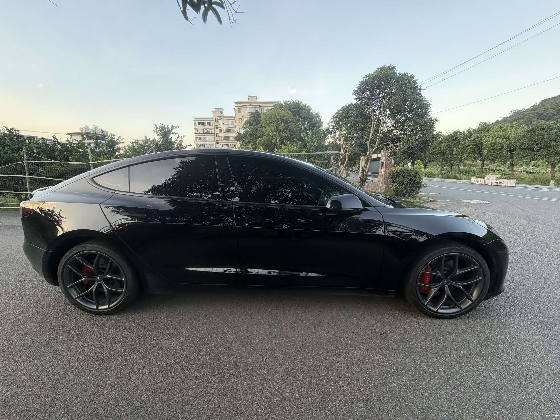 Tesla Model 3, 2022 4