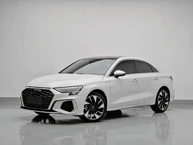 Audi A3 2023 — купить из Китая под заказ
