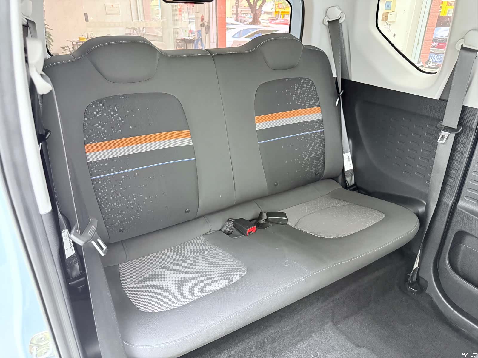 Wuling MINIEV, 2021 7