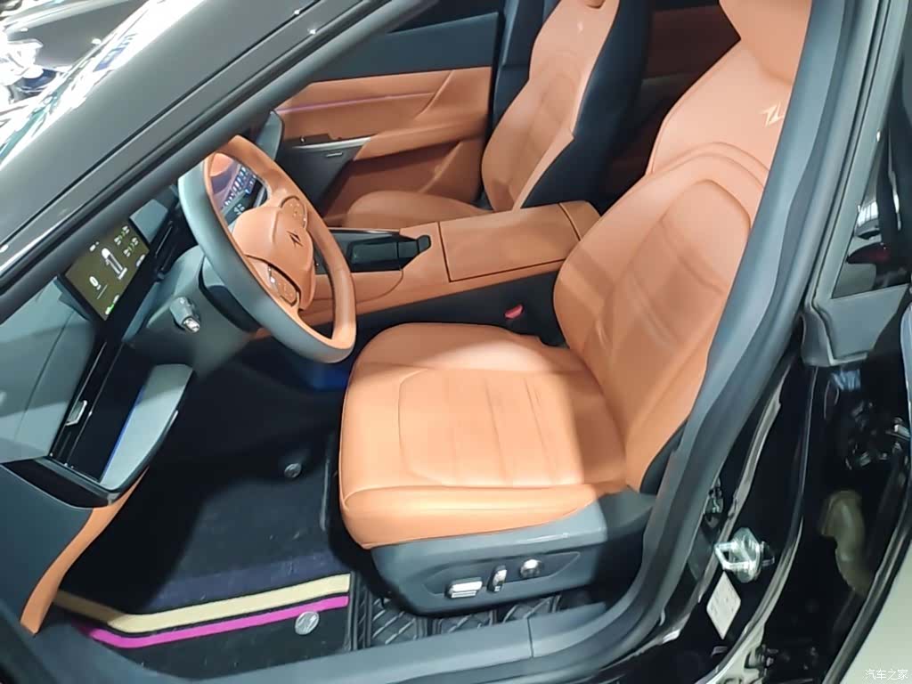 DongFeng eπ007, 2024 15