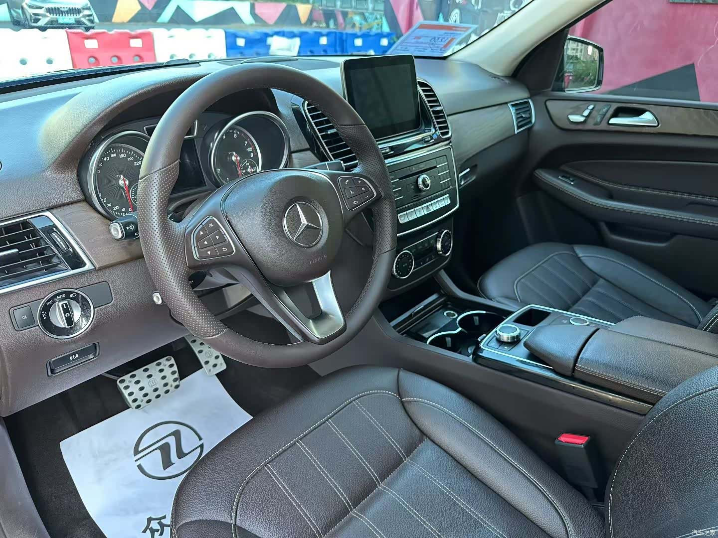 BaBoSiGEJi E-Class, 2017 6