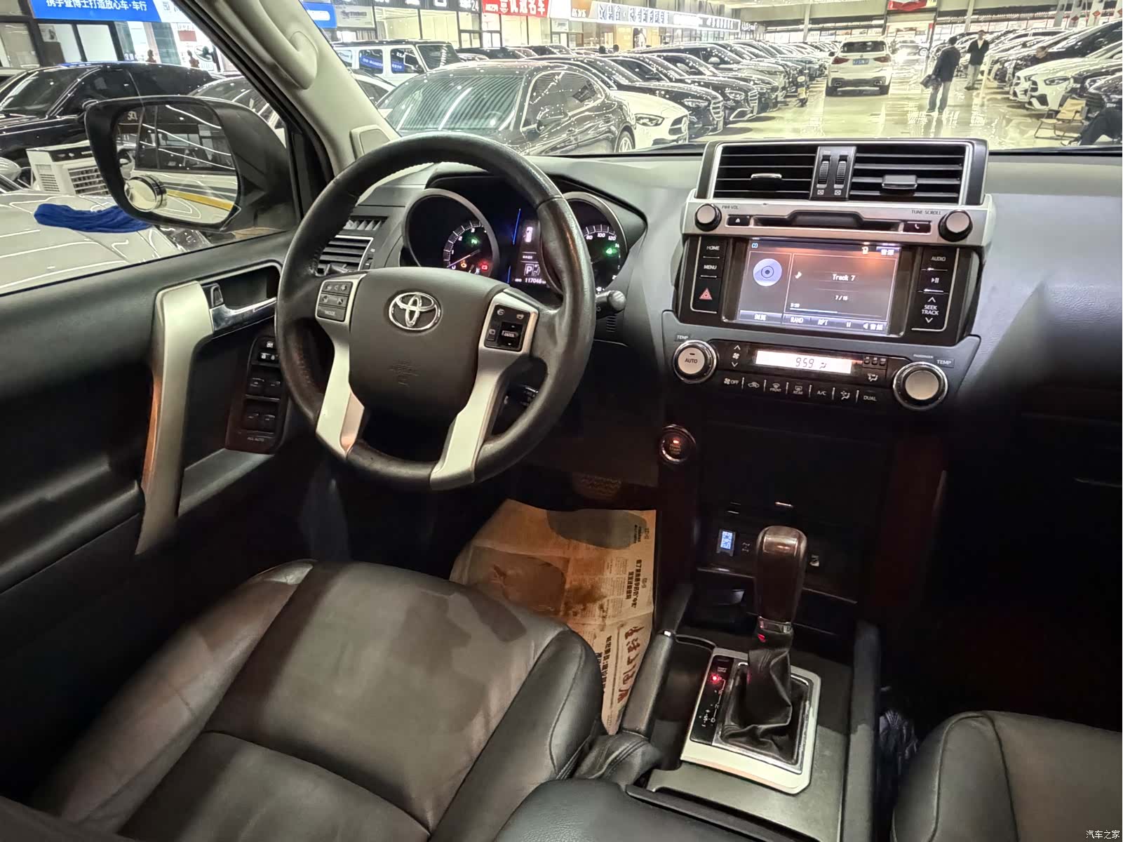 Toyota Prado, 2017 11