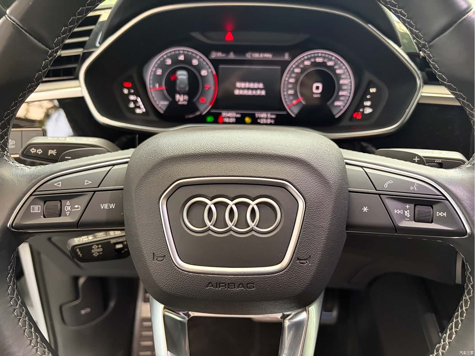 Audi Q3, 2024 14