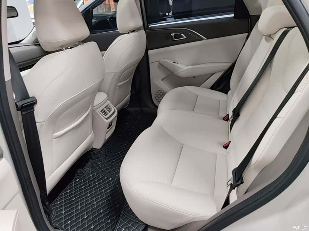 Haval Hi4, 2025 17