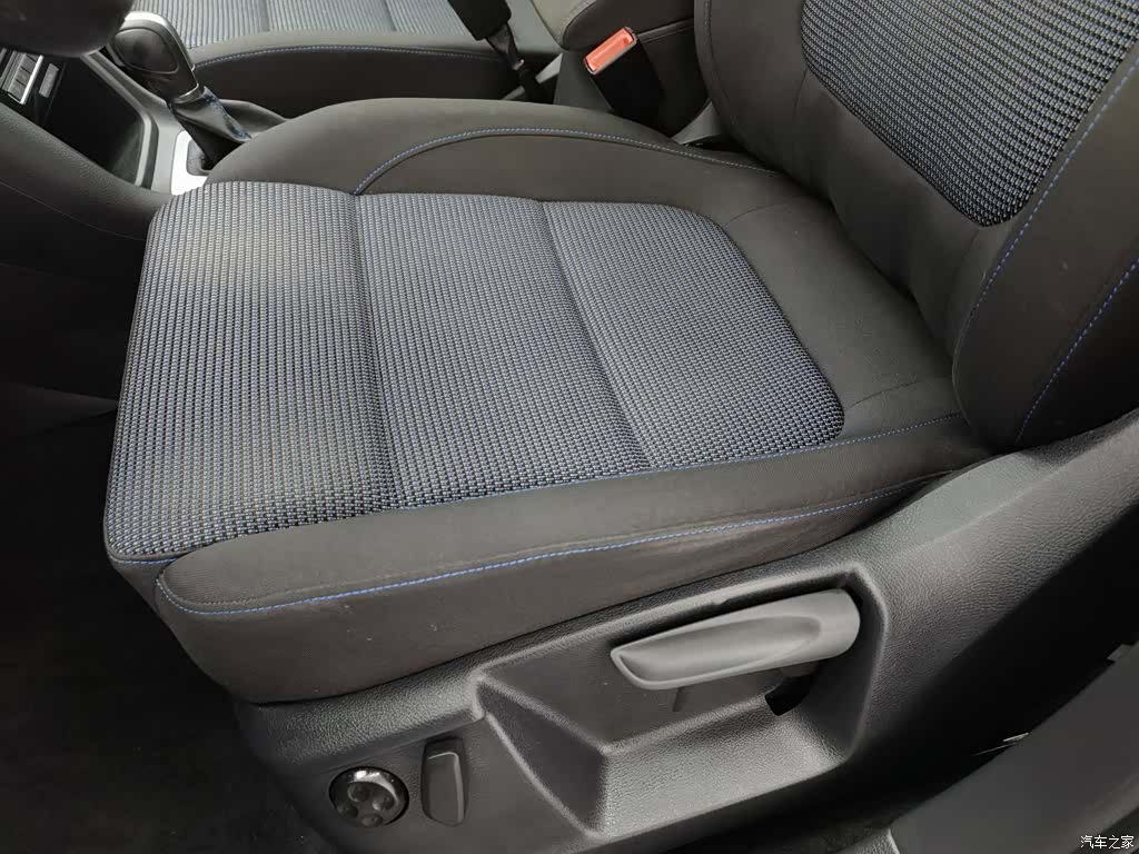 Volkswagen Xia, 2016 20