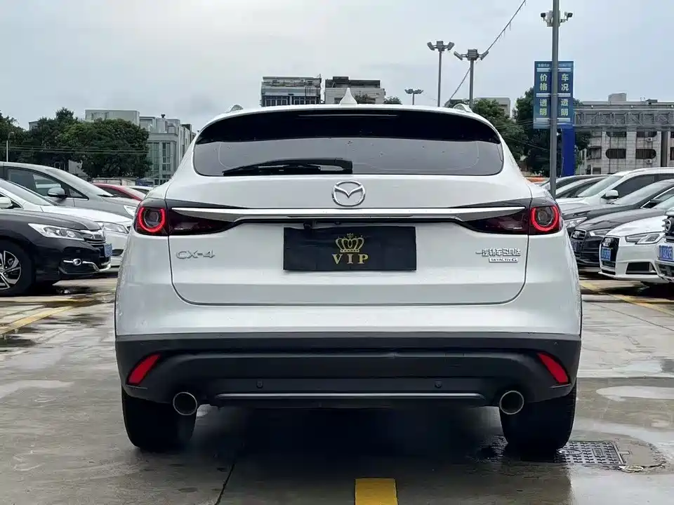 Mazda CX-4