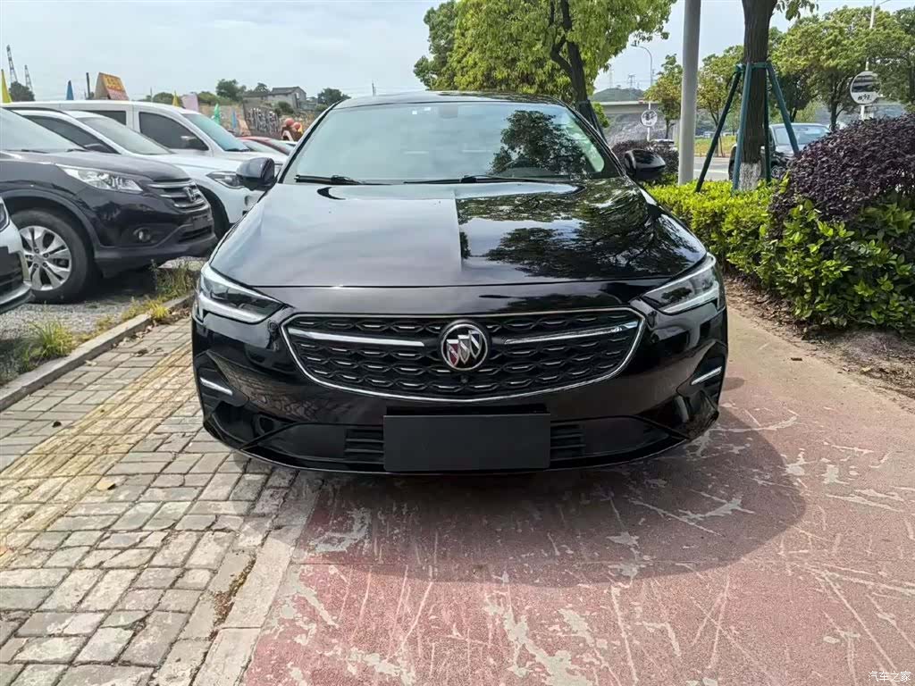 Buick Regal, 2021 3