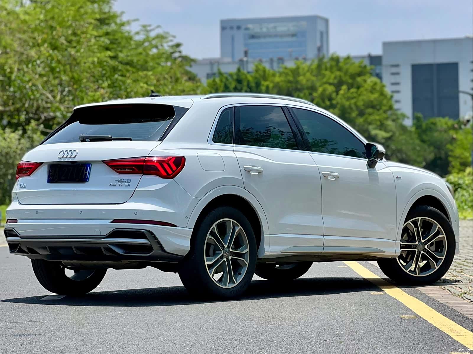 Audi Q3, 2021 6