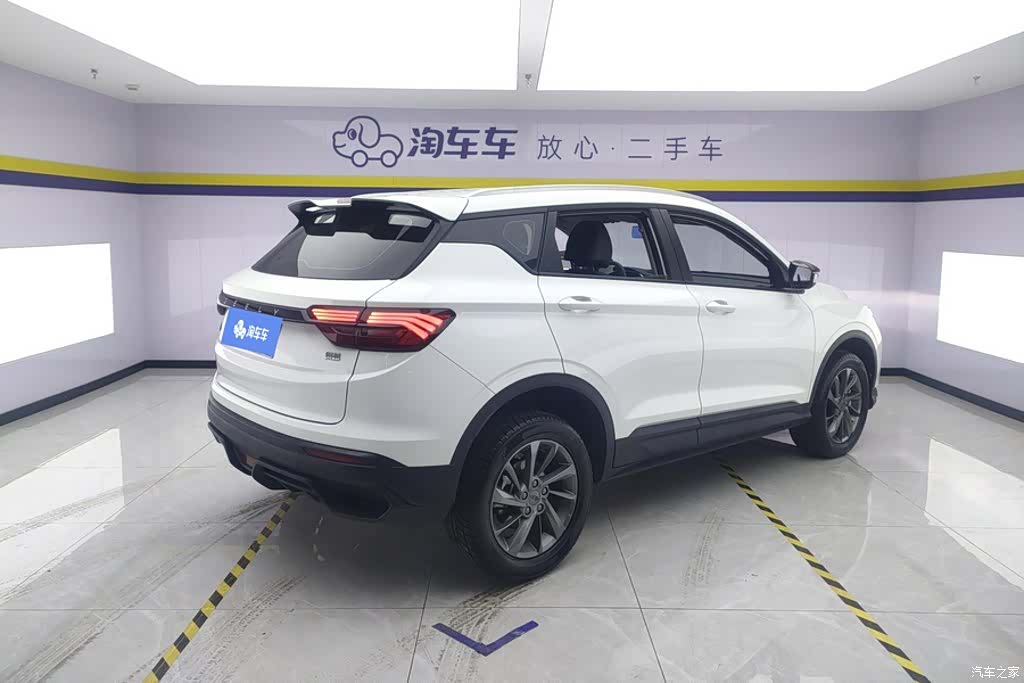 Geely Coolray, 2025 3