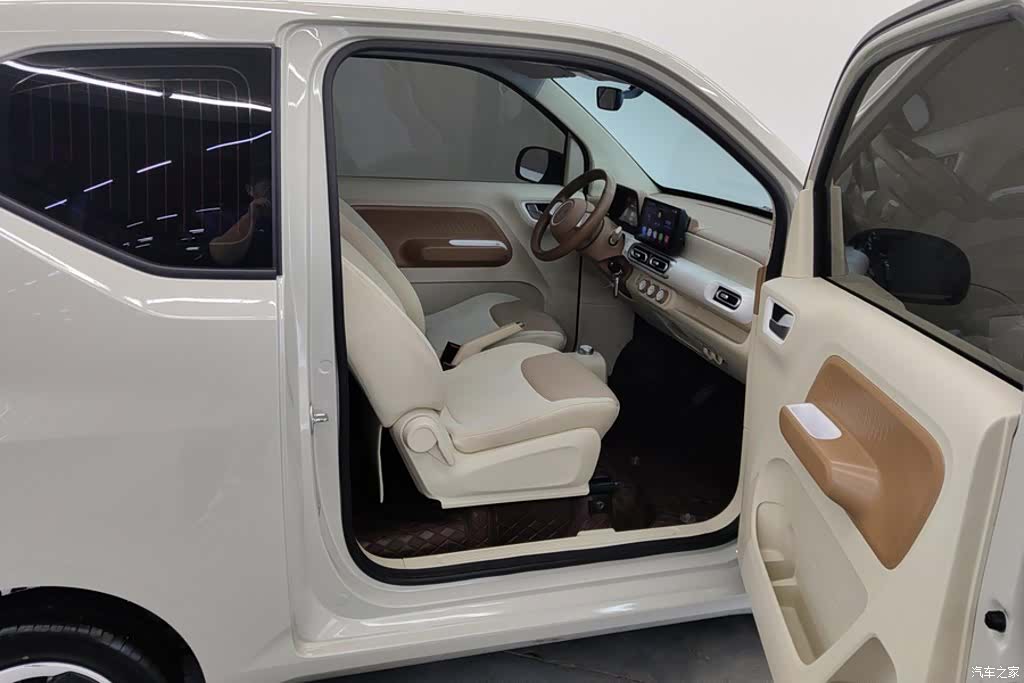 Wuling MINIEV, 2025 8