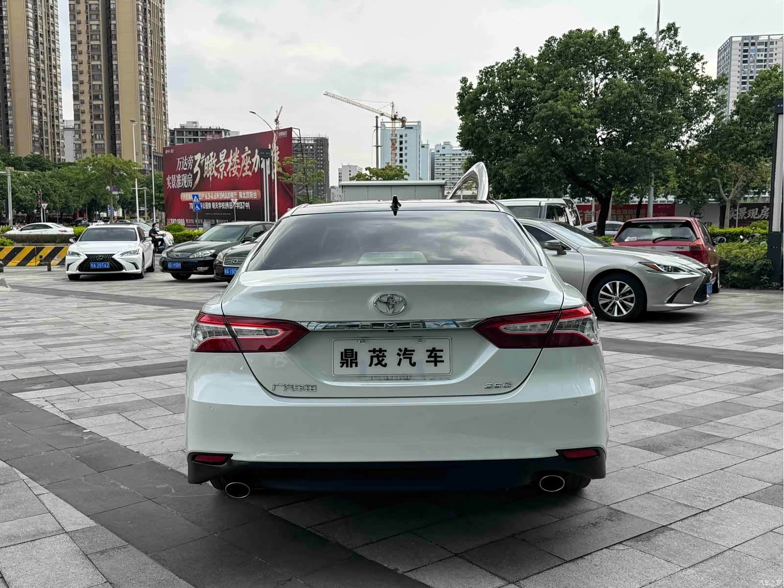 Toyota Camry, 2021 4