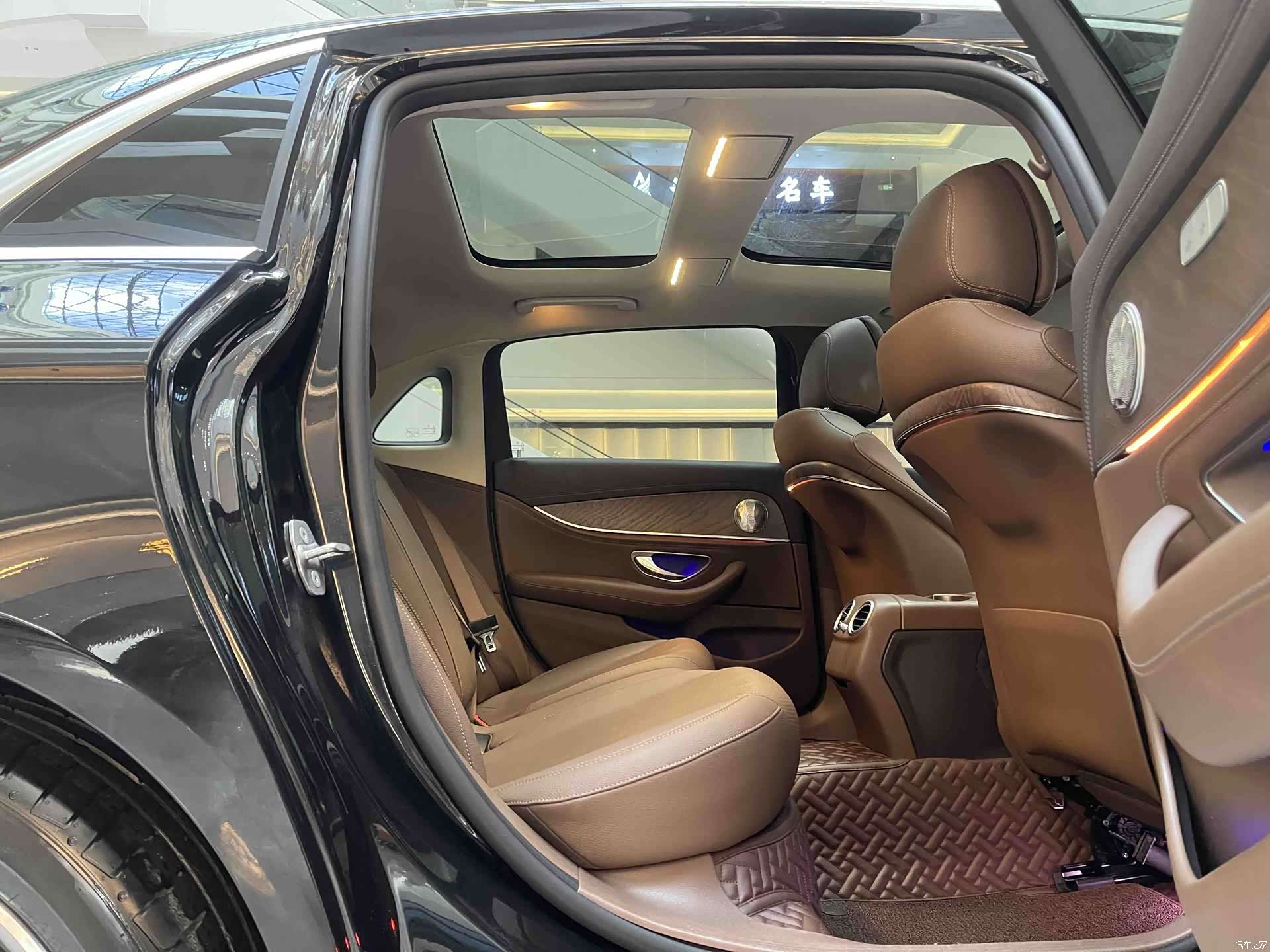 Mercedes-Benz E-Class, 2020 9