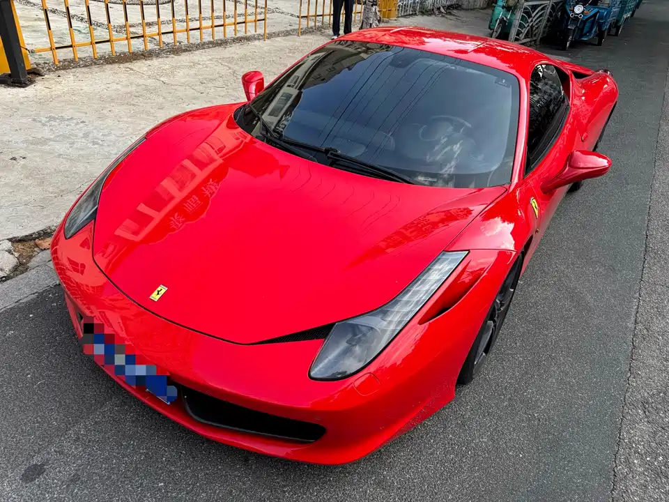 Ferrari 458
