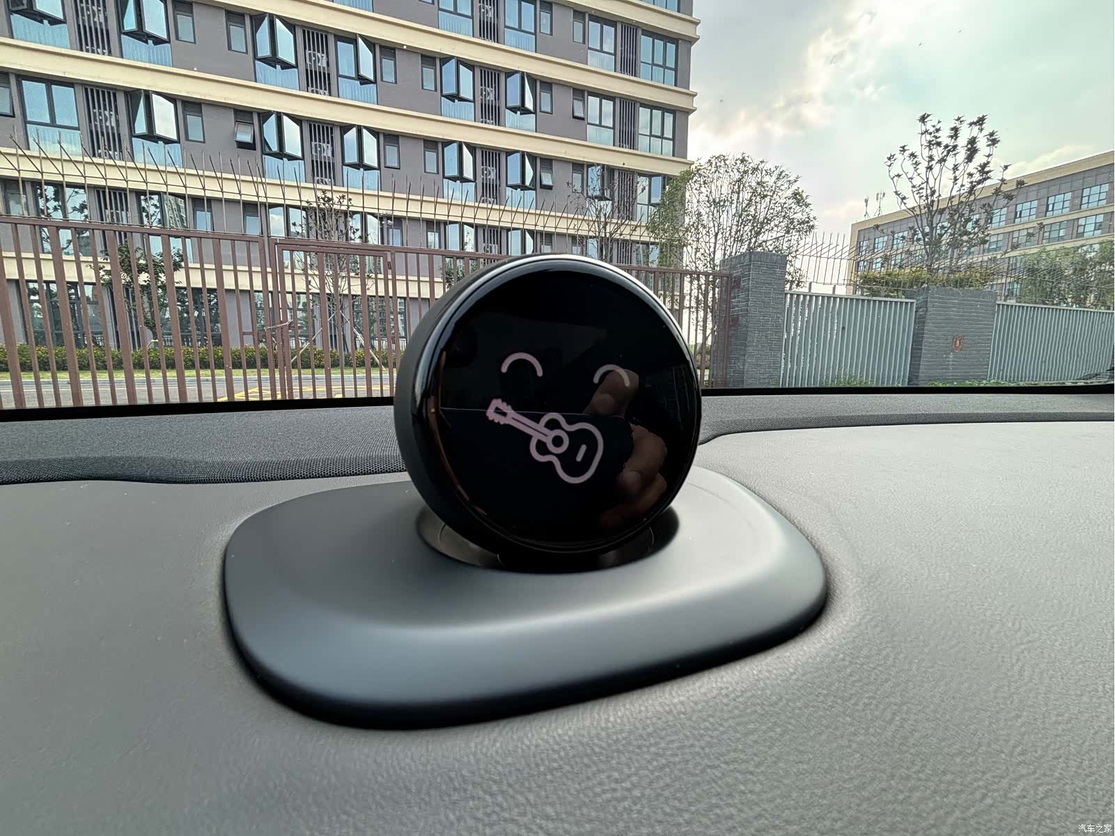 NIO ET5, 2023 11