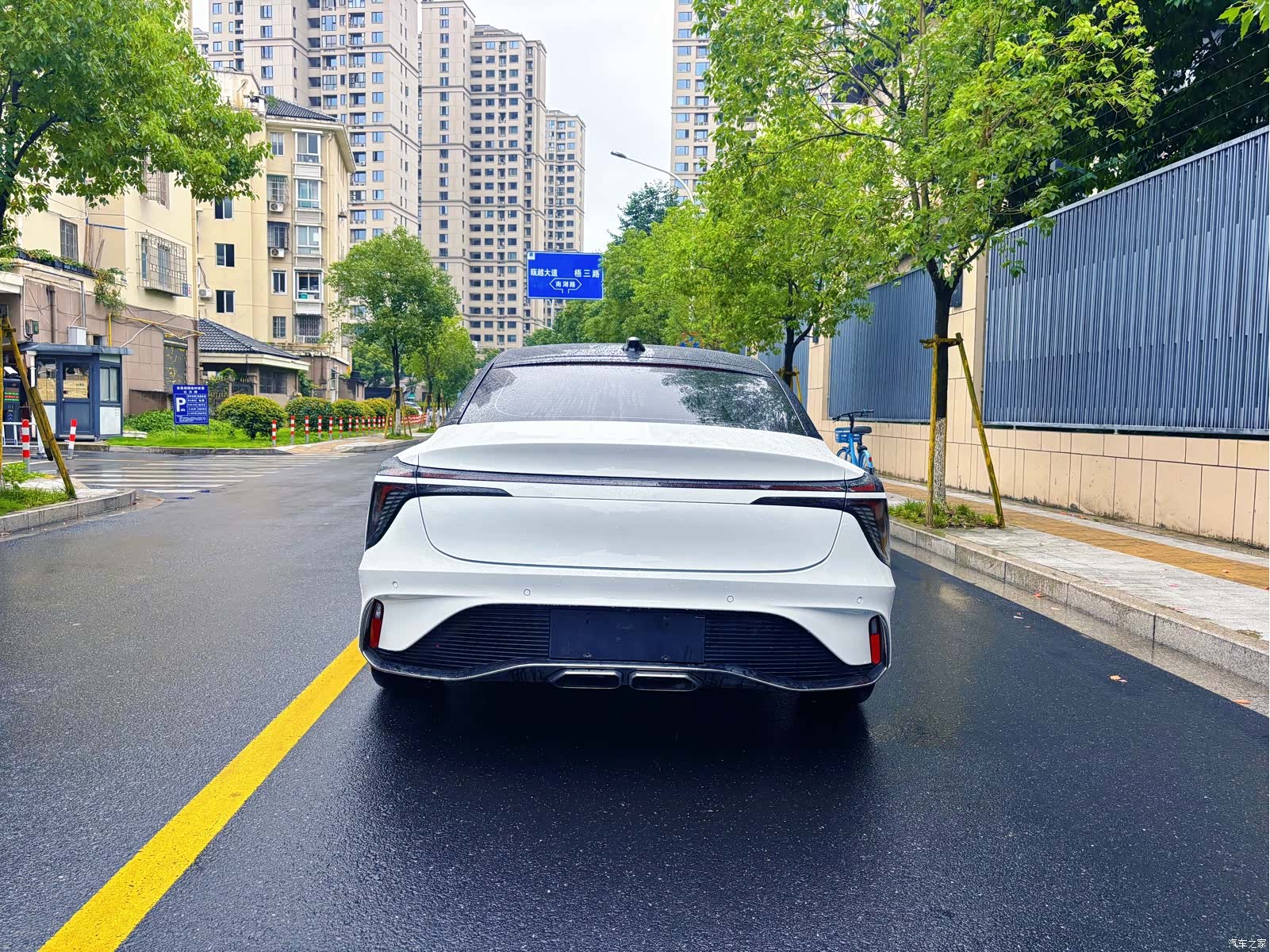 Hongqi H6, 2024 6