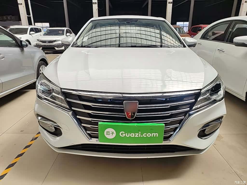 Roewe i5, 2019 3