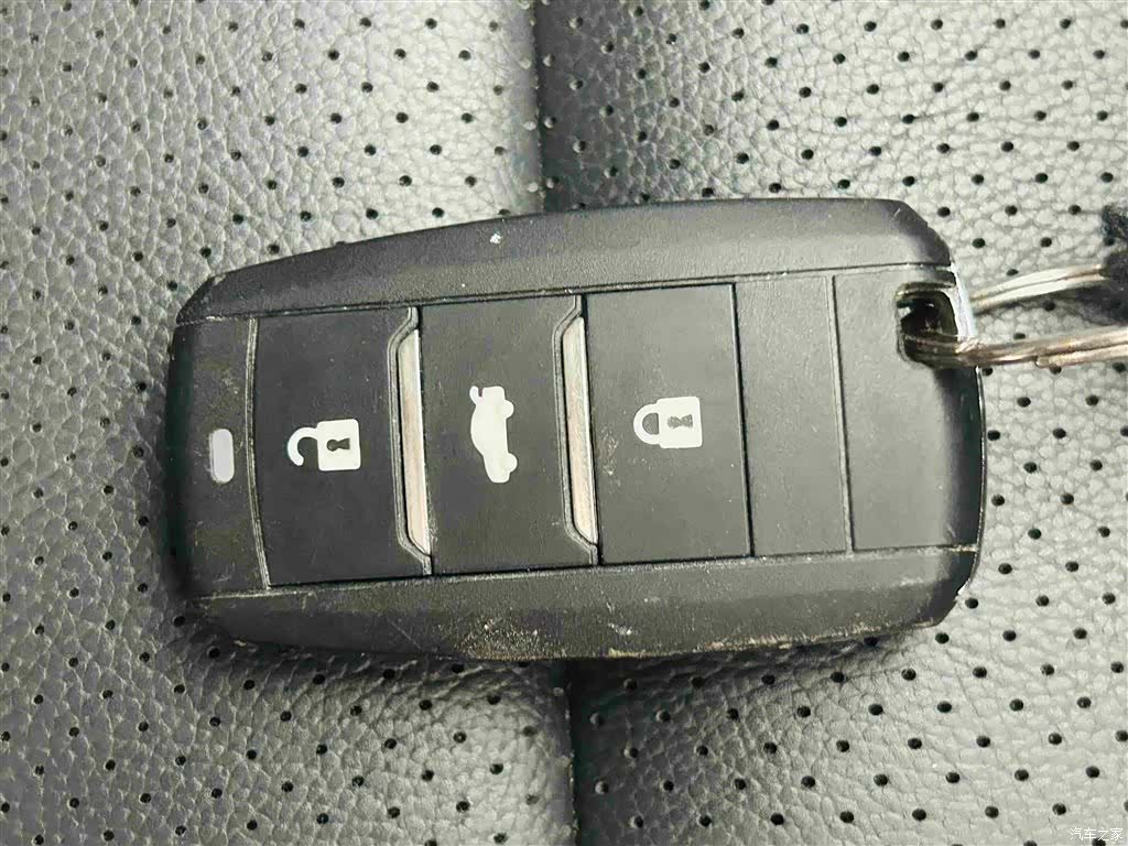 Changan CS75, 2017 13