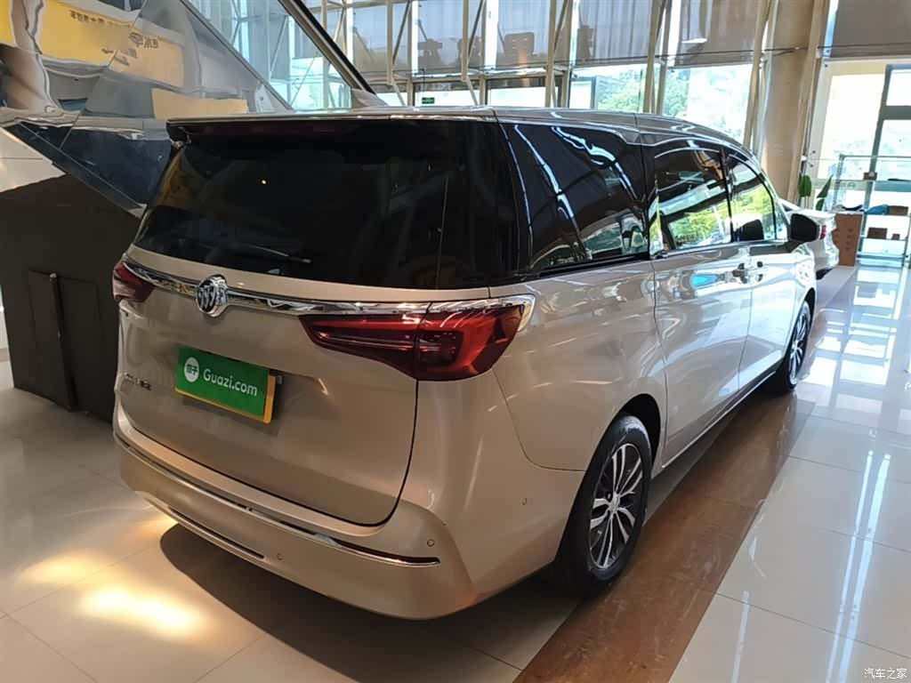 Buick GL8, 2022 7