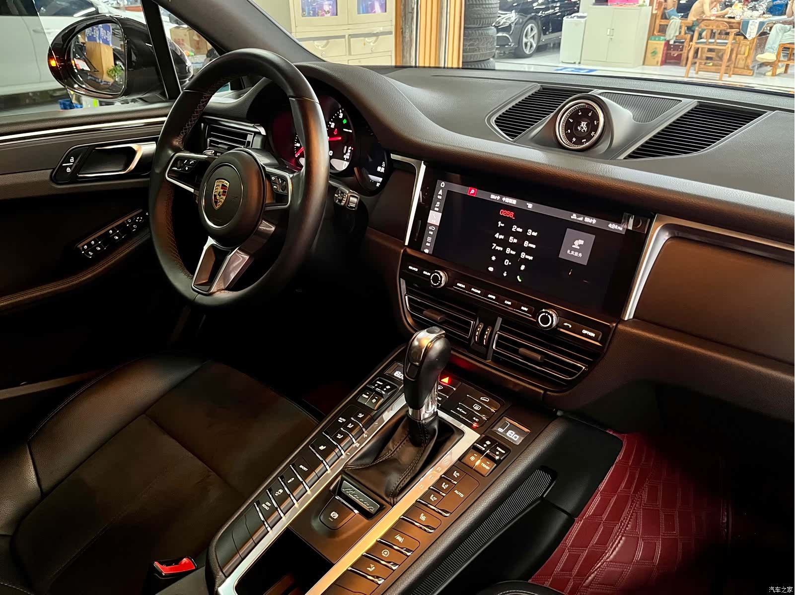 Porsche Macan, 2019 15