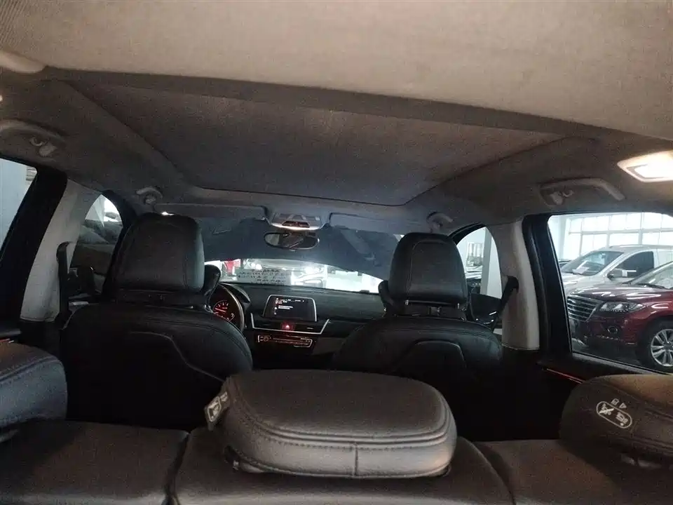 BMW 2 series station wagon