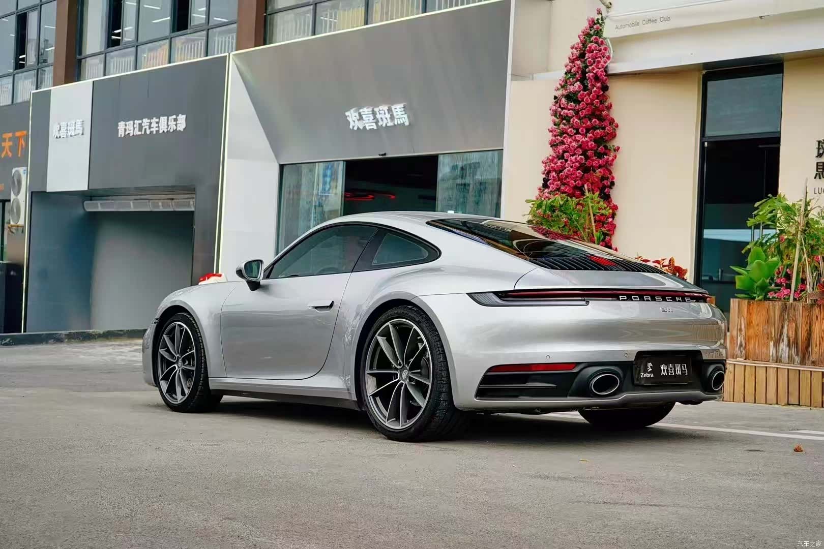 Porsche 911, 2023 3