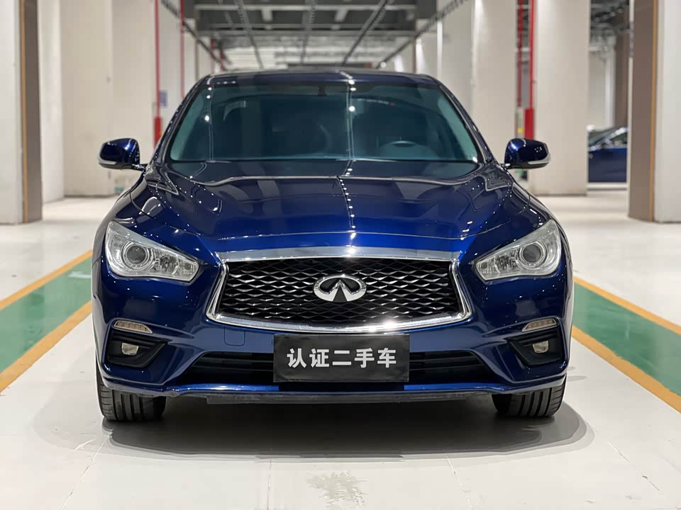 Infiniti Q50L