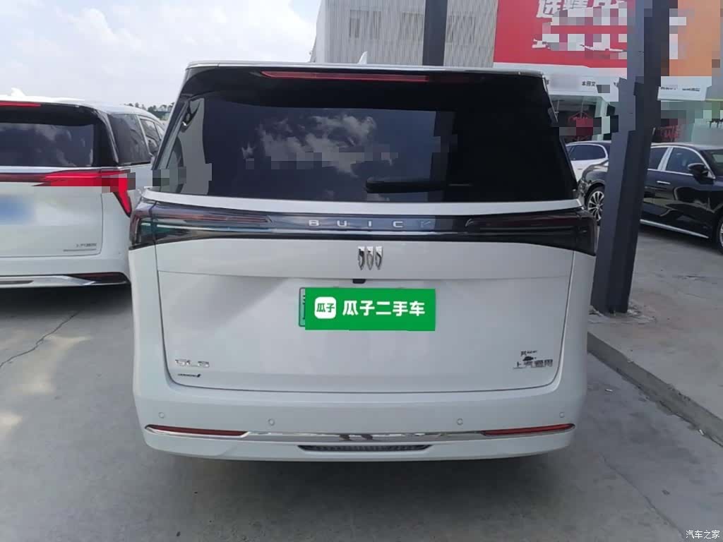 Buick GL8, 2025 4