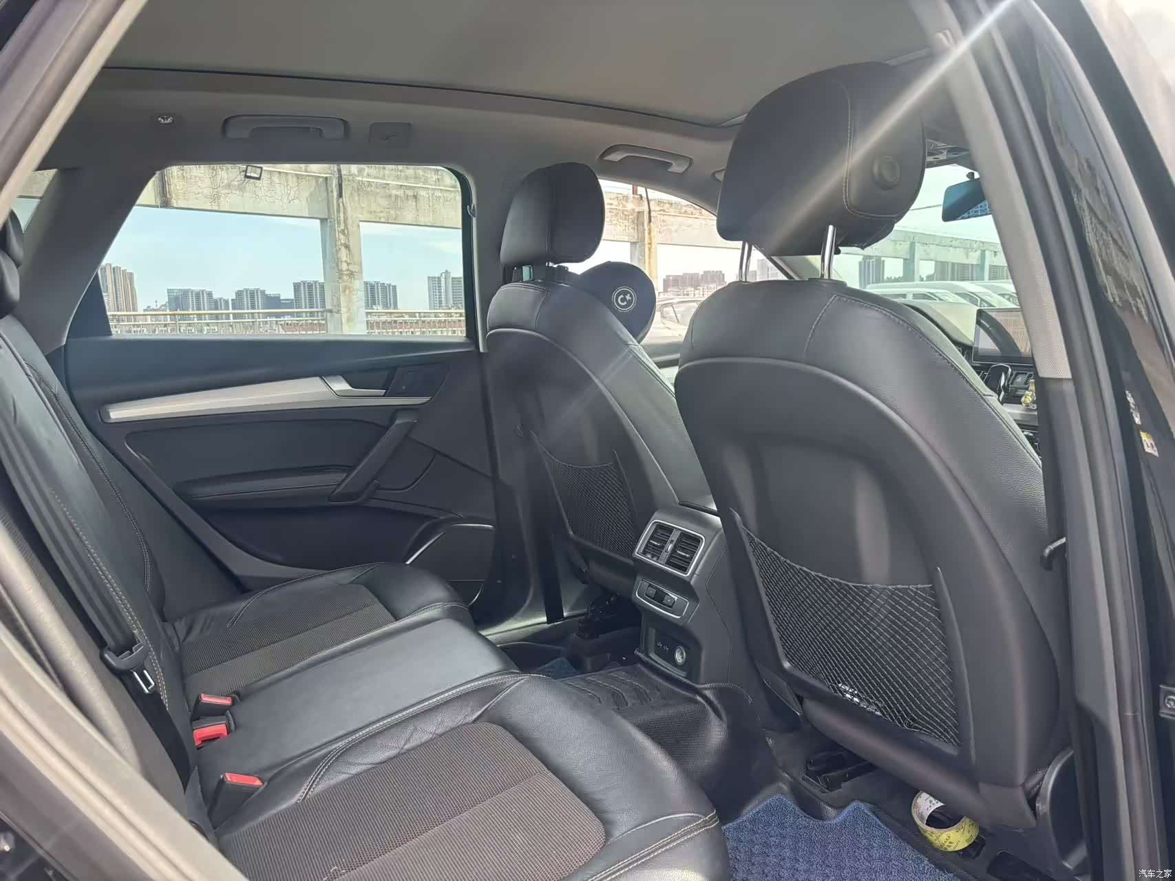 Audi Q5L, 2020 11
