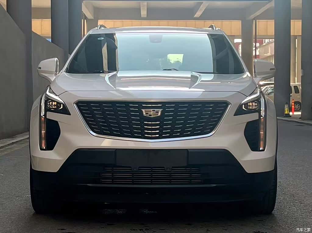 Cadillac XT4, 2019 2
