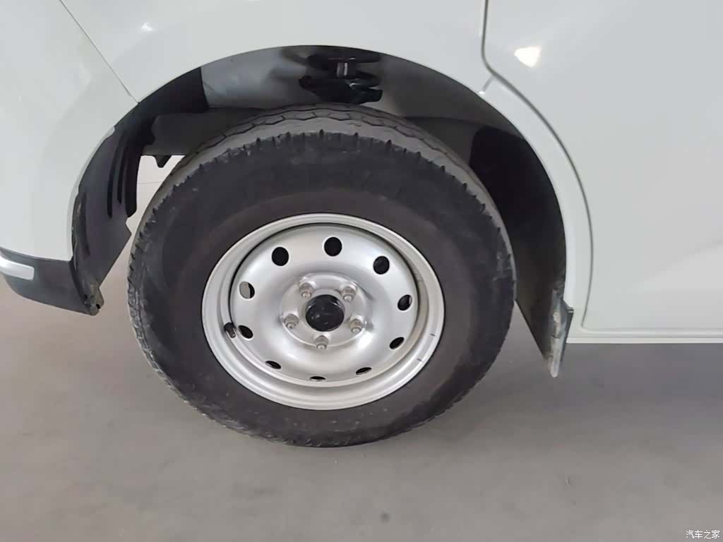 Changan EM80, 2024 25