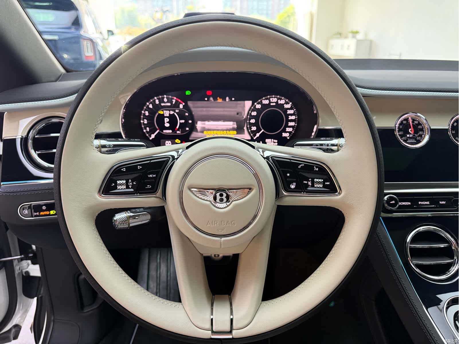 Bentley Continental GT, 2025 24