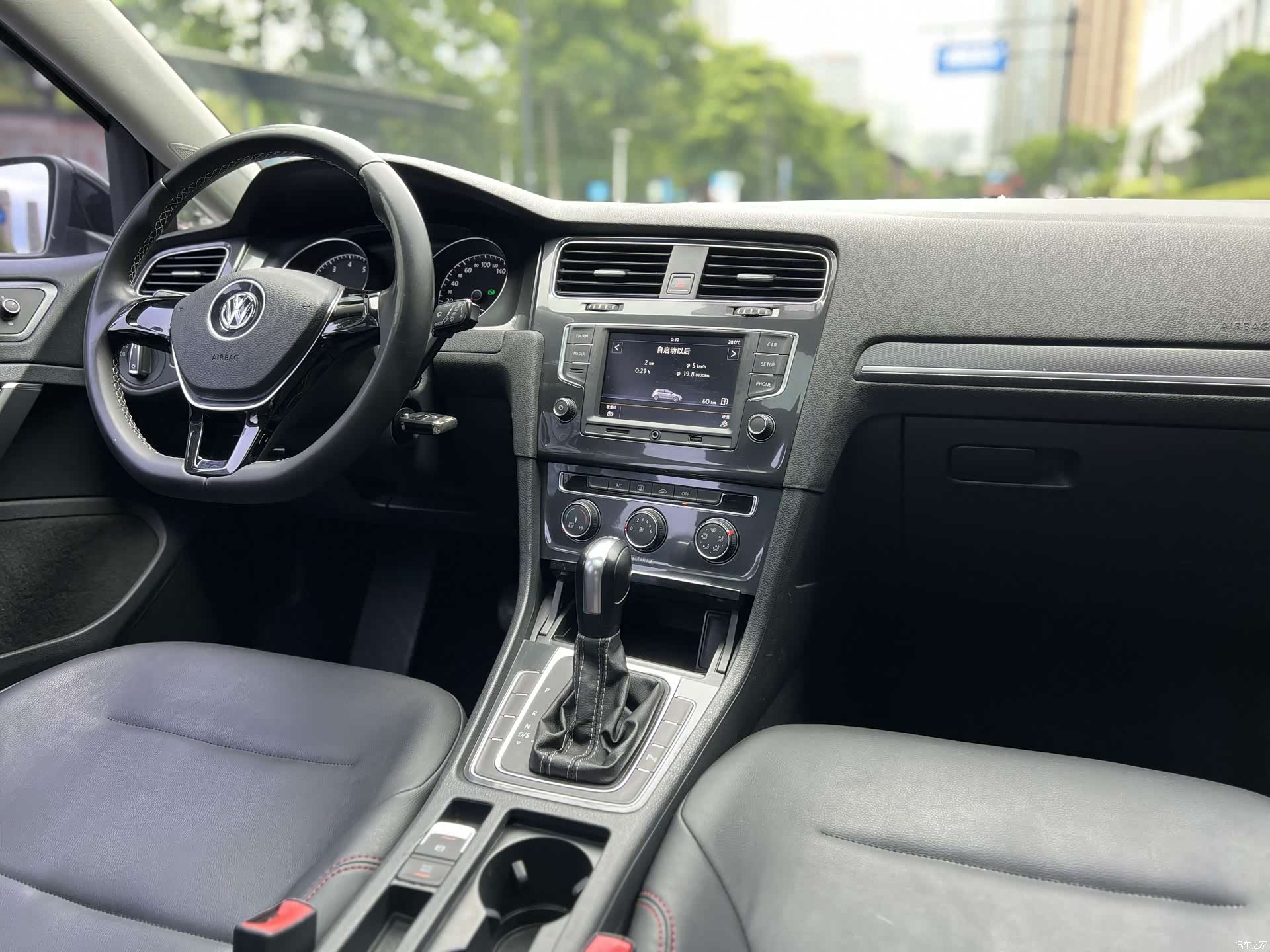 Volkswagen Golf, 2017 14