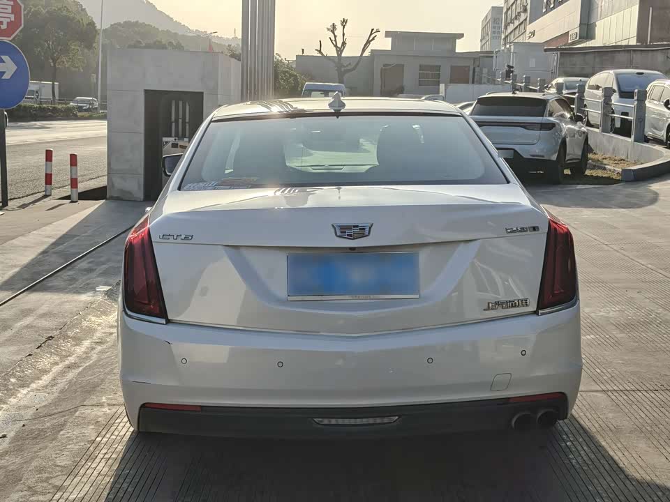 Cadillac CT6
