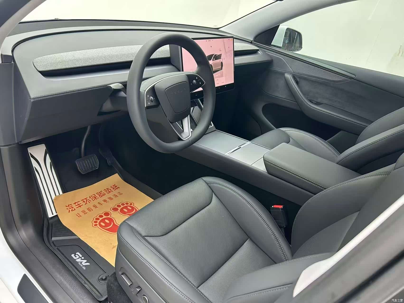 Tesla Model Y, 2025 все фото