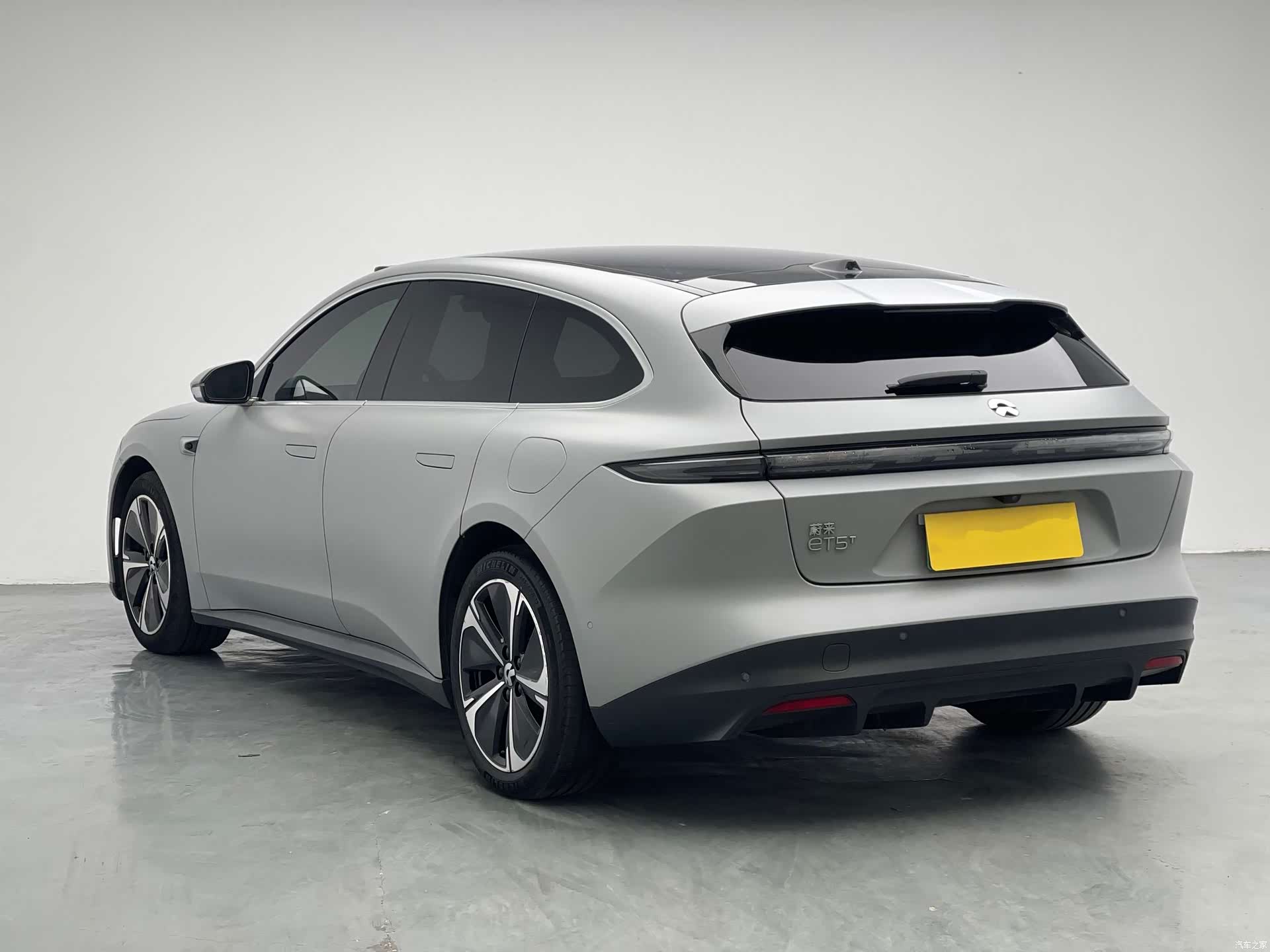 NIO ET5, 2024 6