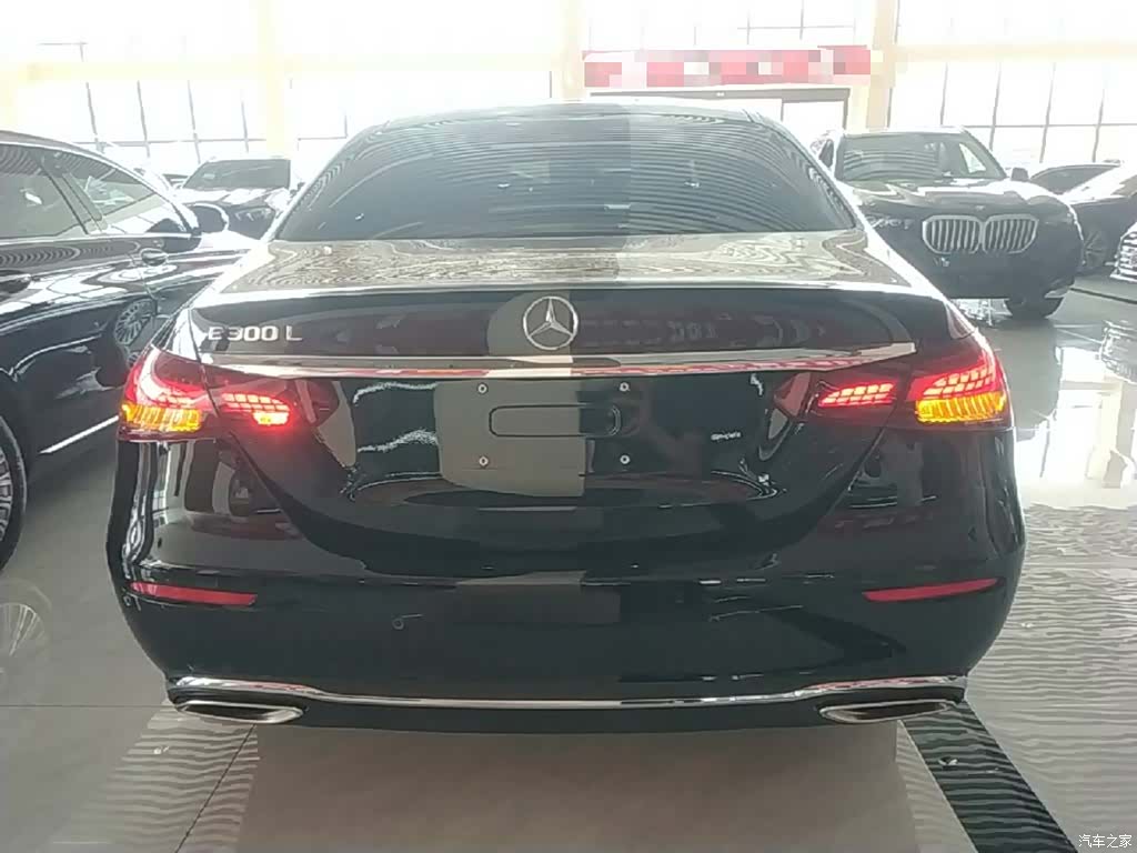 Mercedes-Benz E-Class, 2023 6