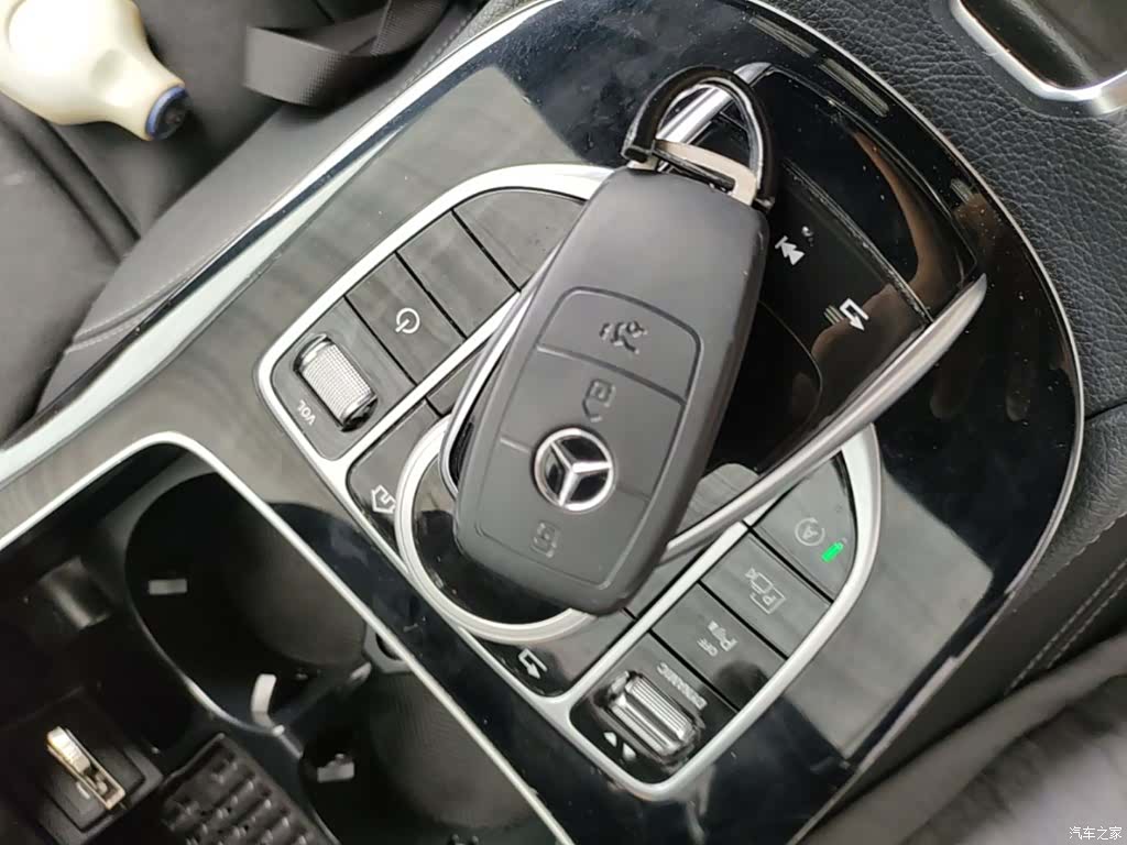 Mercedes-Benz E-Class, 2017 9